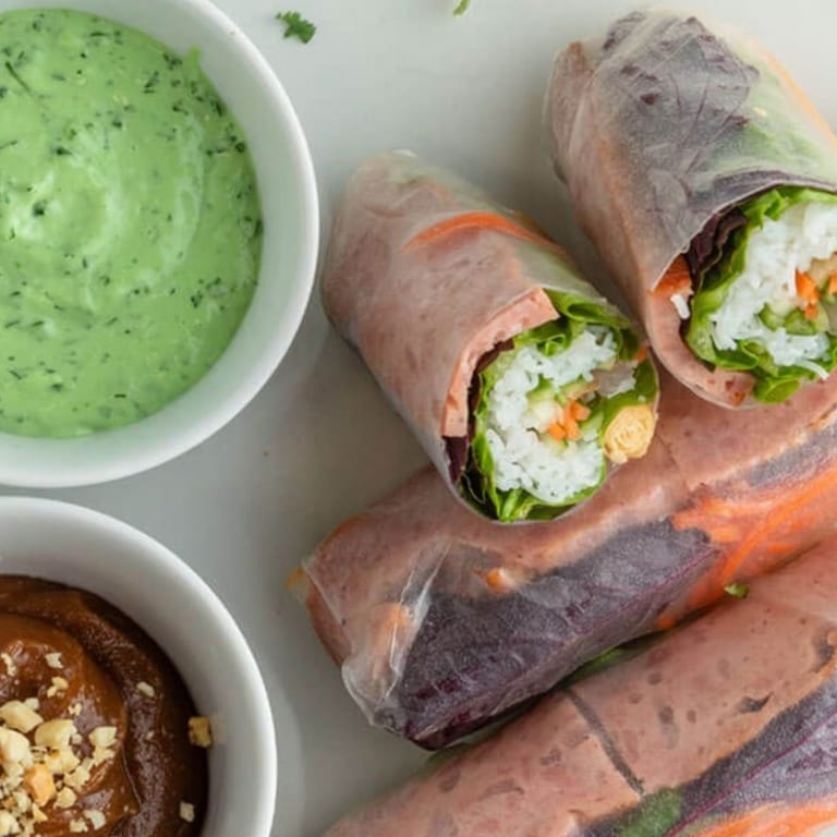 Savor Your Lunch with Us