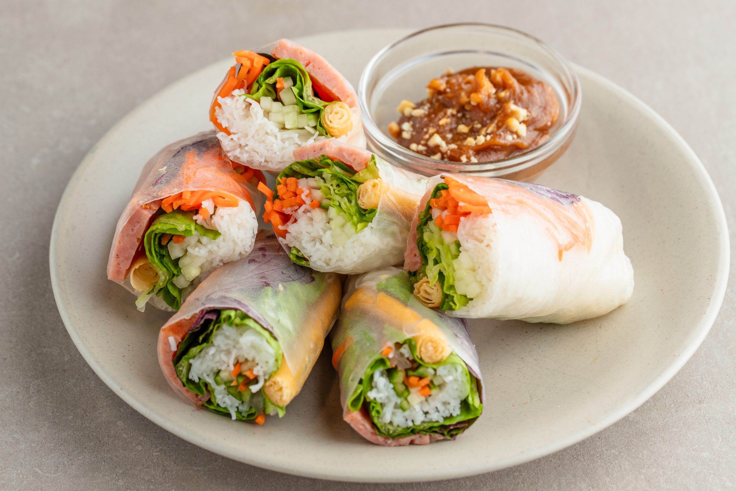 Spring-Rolls-Rollup-Catering